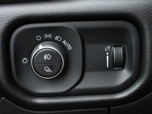 New 2026 RAM 1500 Warlock AWD/4WD image 30