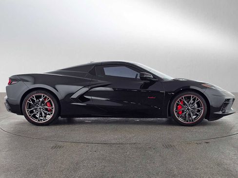 Used 2023 Chevrolet Corvette Stingray Premium Conv w/ Z51 Performance Package image 2