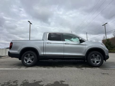 Used 2021 Honda Ridgeline RTL image 3