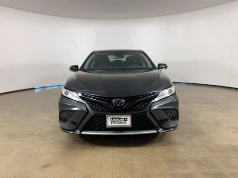 Used 2020 Toyota Camry XSE FWD image 3
