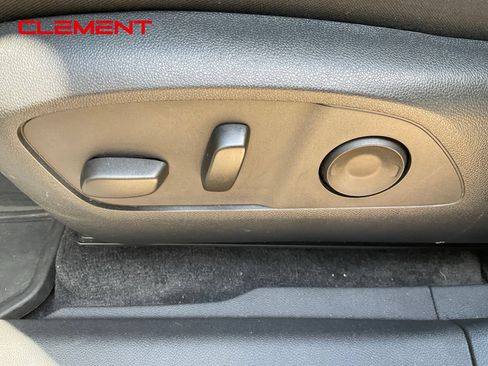 Used 2024 Honda Prologue EX image 23