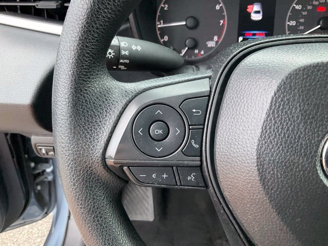 Used 2025 Toyota Corolla LE FWD image 10