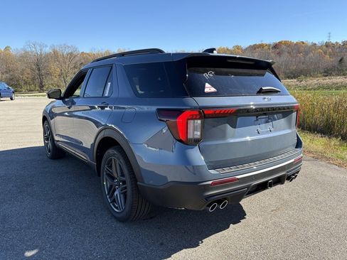 New 2026 Ford Explorer ST w/ Sun And Sound Package image 3