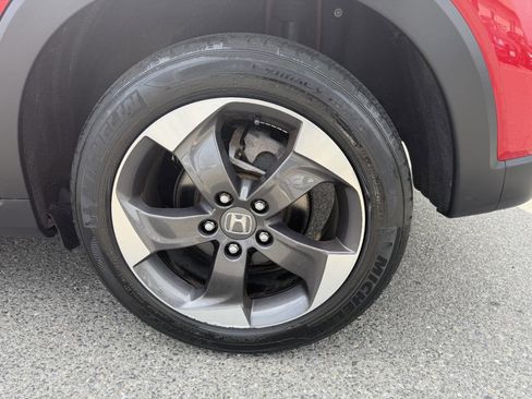 Used 2018 Honda HR-V EX image 13