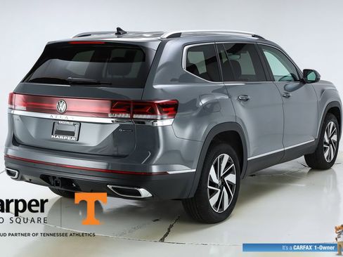 Used 2025 Volkswagen Atlas SEL image 9