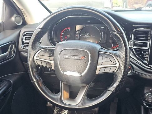 Used 2021 Dodge Durango SXT image 31