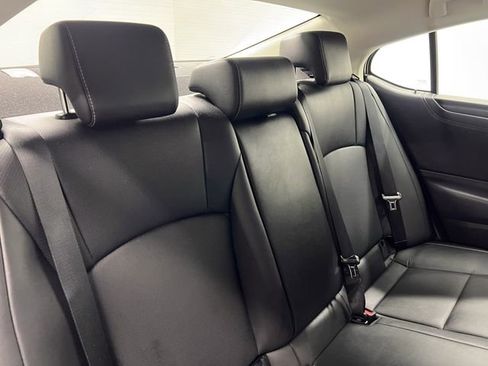 Certified 2025 Lexus ES 300h w/ Premium Package FWD image 13