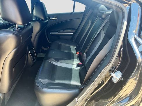 Used 2022 Dodge Charger SXT w/ Leather Interior Group RWD image 23