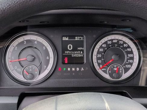 Used 2022 RAM 1500 Classic SLT image 22