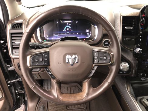 Used 2025 RAM 1500 Limited image 28