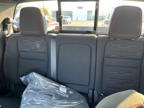Used 2025 Nissan Frontier PRO-4X w/ Interior Protection Package AWD/4WD image 14