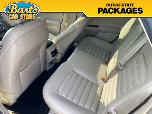 Used 2019 Ford Fusion SEL FWD image 20