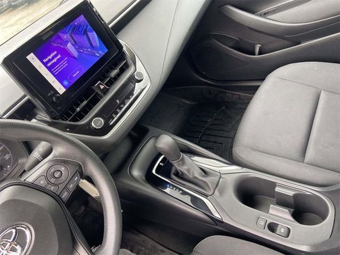Used 2023 Toyota Corolla LE image 26