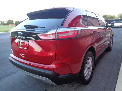 Used 2021 Ford Edge SEL w/ Convenience Package FWD image 5
