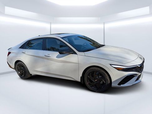 New 2026 Hyundai Elantra SEL Sport Premium FWD image 1