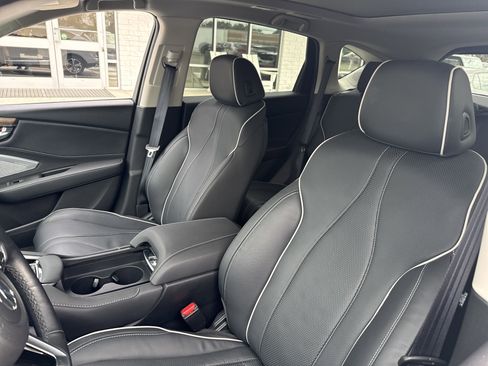 Used 2024 Acura RDX SH-AWD w/ Advance Package image 11