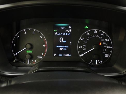 Used 2025 Toyota Corolla SE FWD image 36