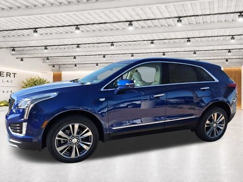New 2026 Cadillac XT5 Premium Luxury w/ Driver Assist Package FWD image 5