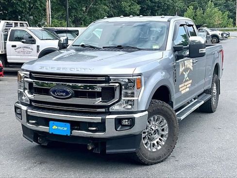 Used 2022 Ford F350 XLT w/ XLT Premium Package AWD/4WD image 3