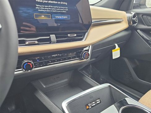 New 2026 Chevrolet Equinox ACTIV w/ Convenience Package III image 27