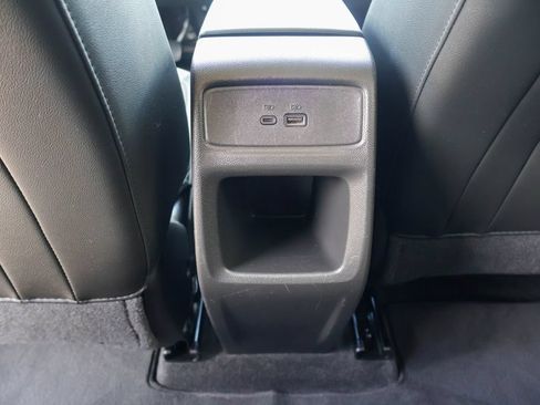 Used 2024 Chevrolet Trax LT w/ Driver Confidence Package FWD image 20