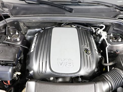 Used 2020 Dodge Durango R/T w/ Blacktop Package AWD/4WD image 36