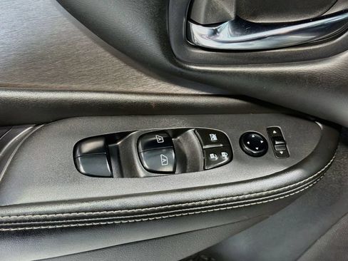 Used 2020 Nissan Murano S w/ Technology Package AWD/4WD image 17