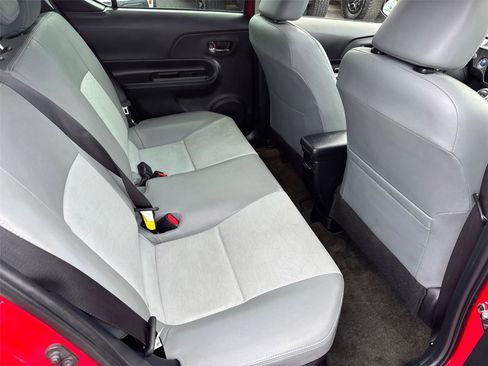 Used 2017 Toyota Prius C Four image 18