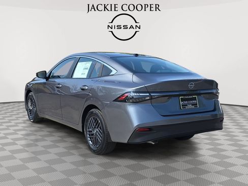 New 2026 Nissan Sentra SV w/ Floor Mat Package FWD image 7