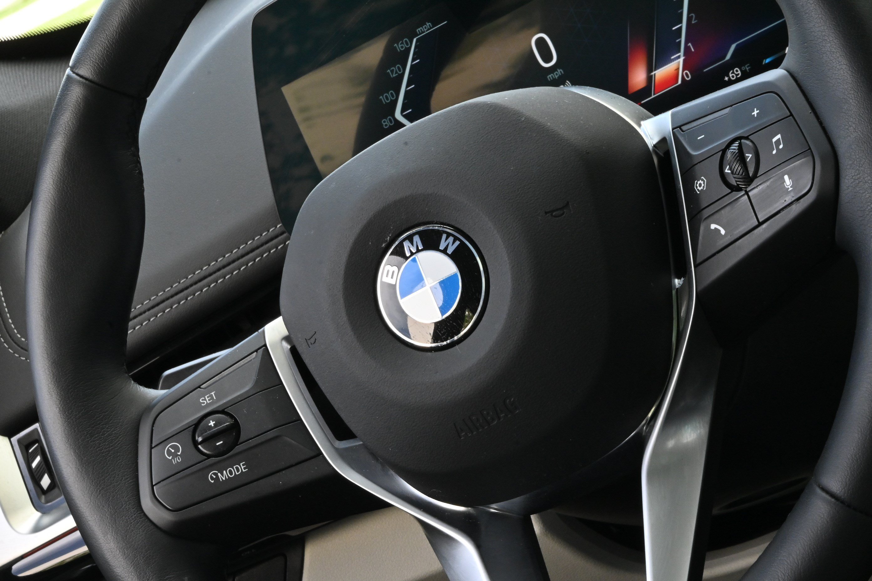 Used 2026 BMW X1 xDrive28i AWD/4WD image 25