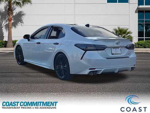 Used 2021 Toyota Camry XSE FWD image 8