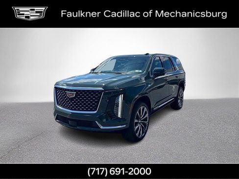 Certified 2026 Cadillac Escalade Luxury w/ Touring Package AWD/4WD image 12