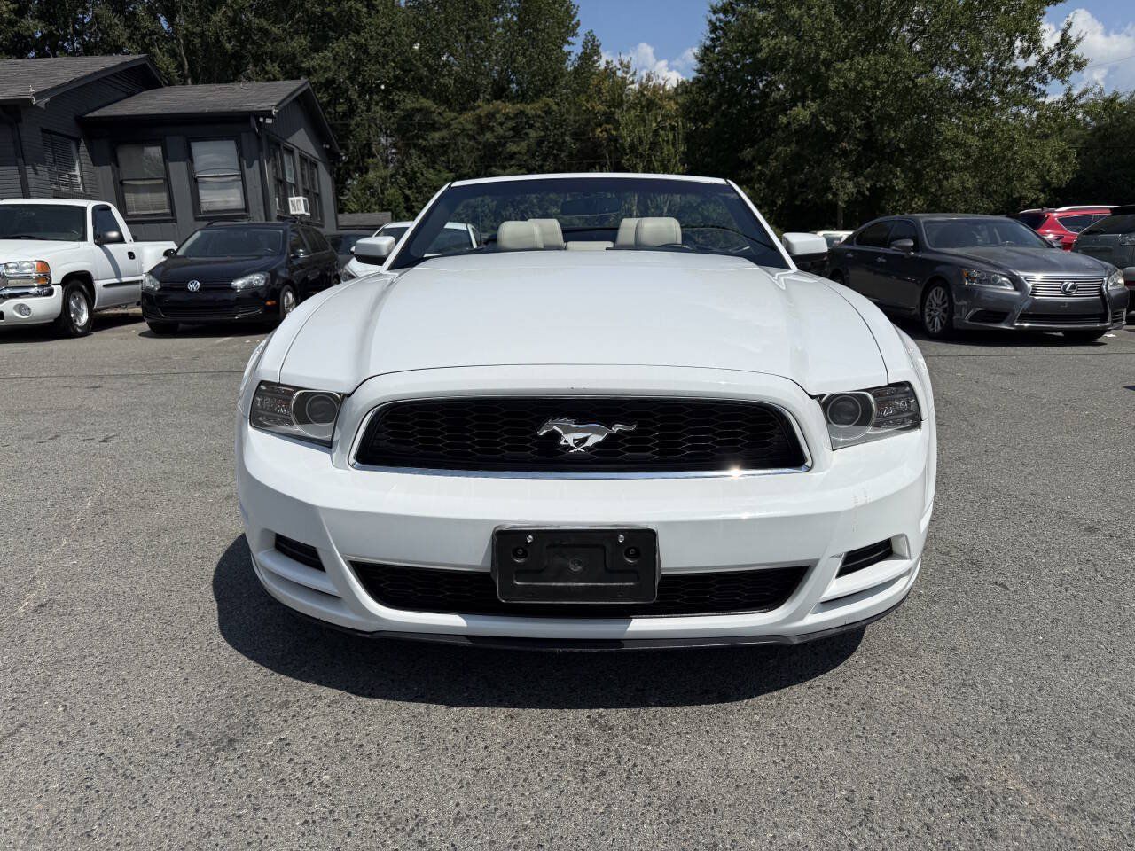 Used 2014 Ford Mustang Premium RWD image 4