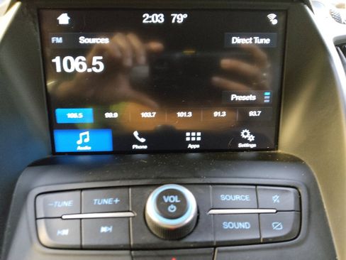 Used 2019 Ford Escape SE FWD image 25