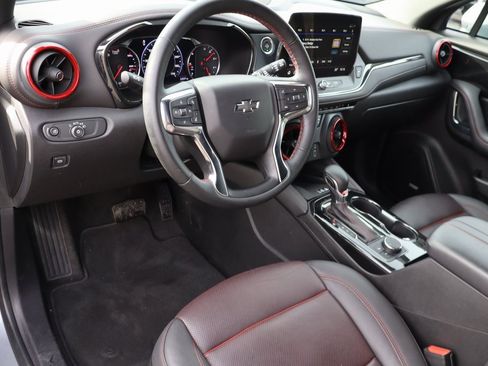 Used 2023 Chevrolet Blazer RS image 4