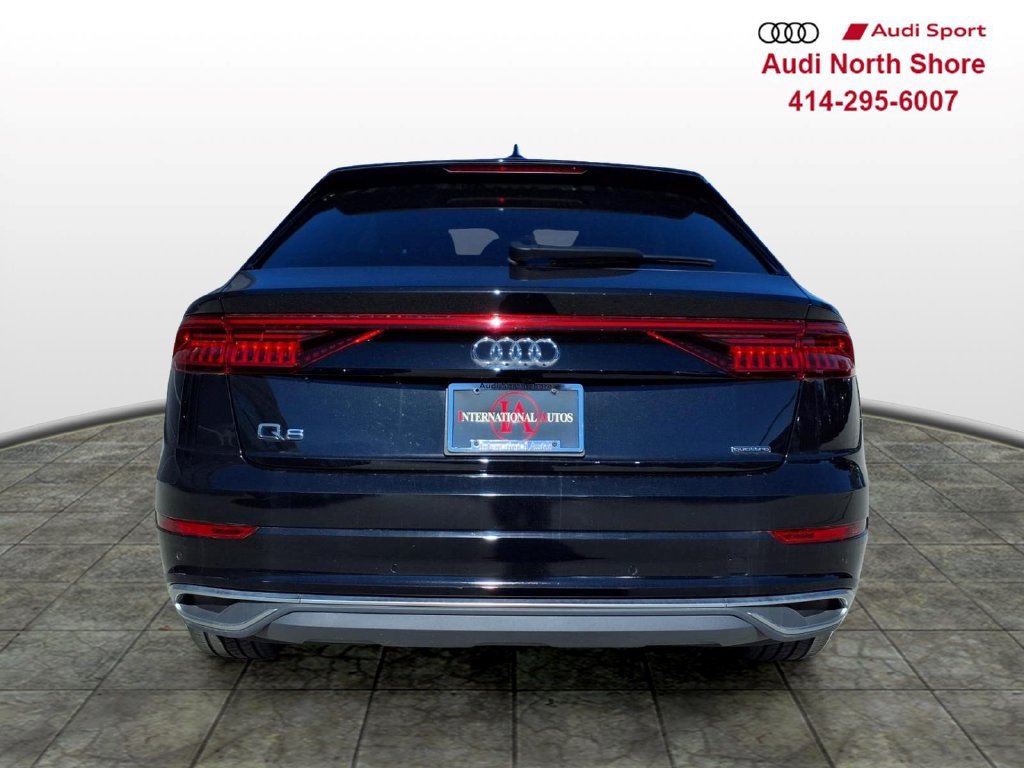 Used 2023 Audi Q8 Premium w/ Convenience Package AWD/4WD image 6