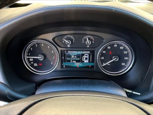 Used 2019 Buick Enclave Essence image 20