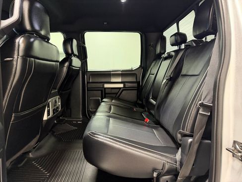 Used 2019 Ford F150 Lariat w/ Equipment Group 502A Luxury AWD/4WD image 22