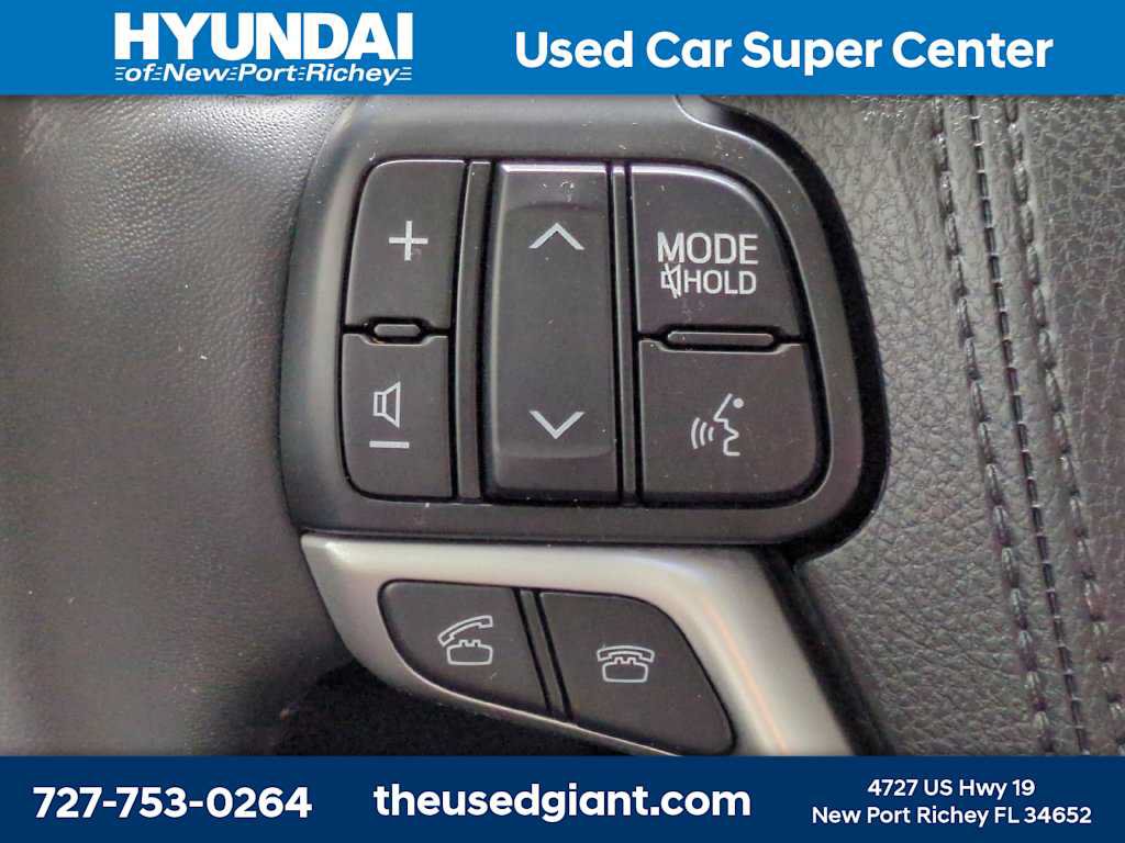 Used 2015 Toyota Sienna Limited Premium w/ Advanced Technology Package FWD image 29