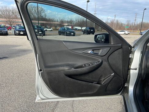 Used 2016 Chevrolet Malibu LS image 18