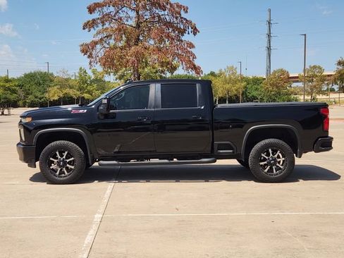 Used 2022 Chevrolet Silverado 3500 LTZ w/ LTZ Plus Package AWD/4WD image 4