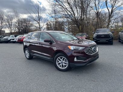 Used 2022 Ford Edge SEL w/ Convenience Package