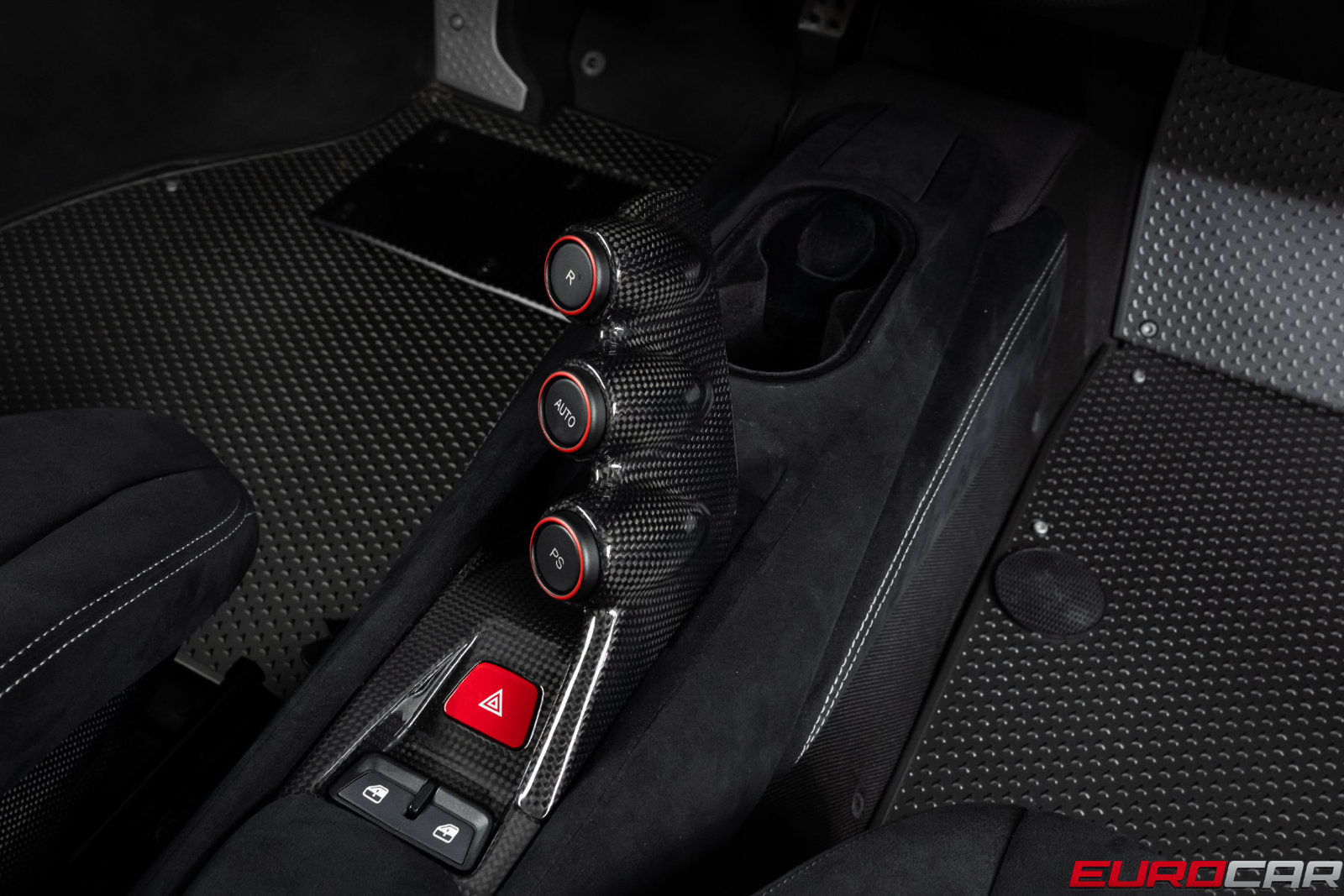 Used 2019 Ferrari 488 Pista Coupe RWD image 37