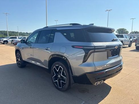 Used 2026 Chevrolet Traverse High Country AWD/4WD image 5