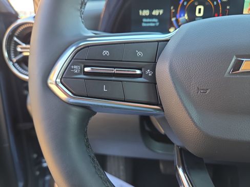 Used 2025 Chevrolet Equinox LT image 18