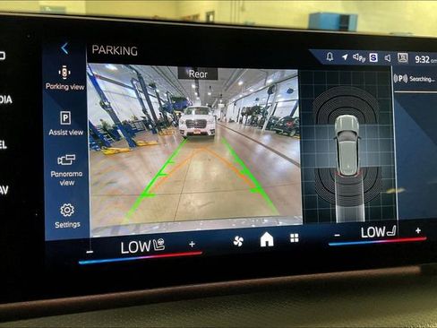 Used 2024 BMW X1 M35i w/ Shadowloine Package image 21