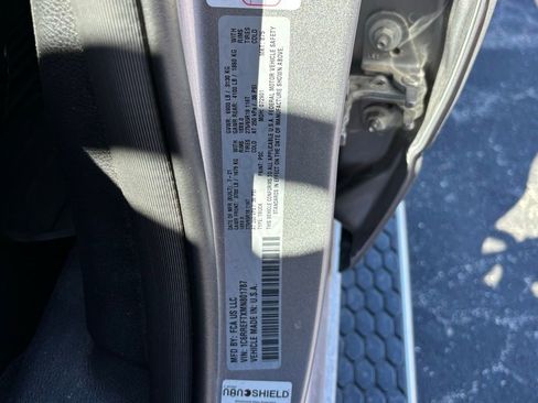 Used 2021 RAM 1500 Lone Star image 14