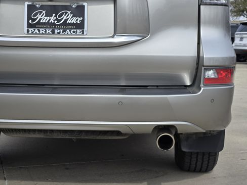 Certified 2023 Lexus GX 460 Premium image 18