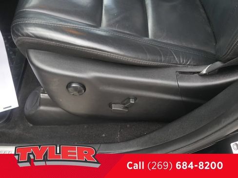 Used 2021 Jeep Grand Cherokee Limited AWD/4WD image 23