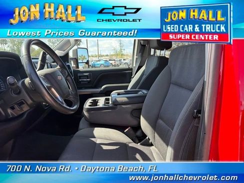 Used 2018 Chevrolet Silverado 1500 LT w/ All Star Edition image 21